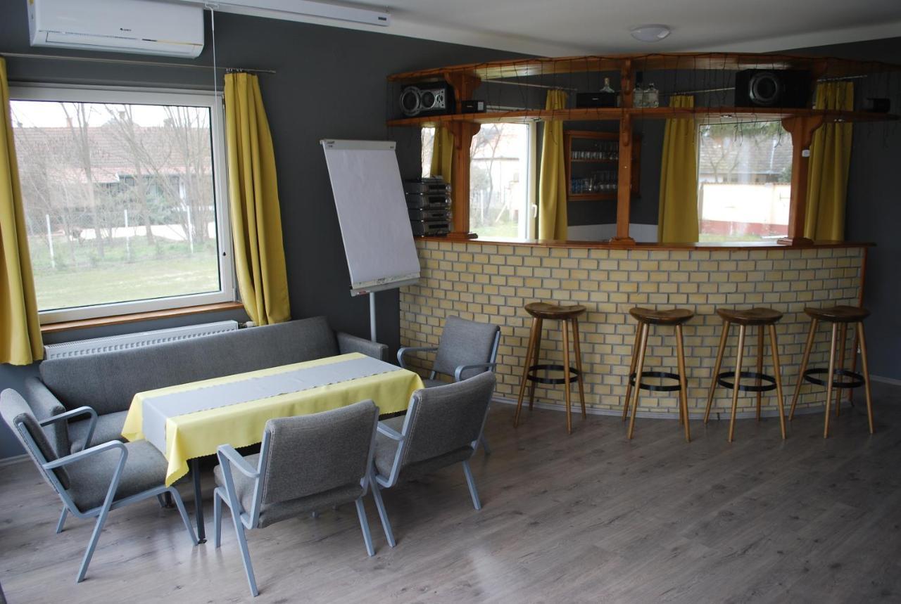 Apostag Casa Napsugar Panzio Bed & Breakfast エクステリア 写真