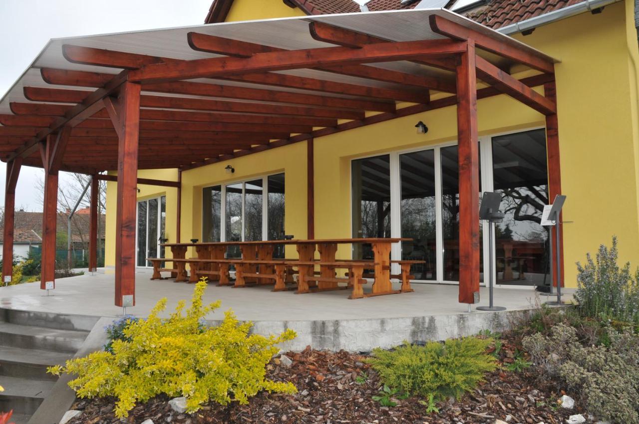 Apostag Casa Napsugar Panzio Bed & Breakfast エクステリア 写真