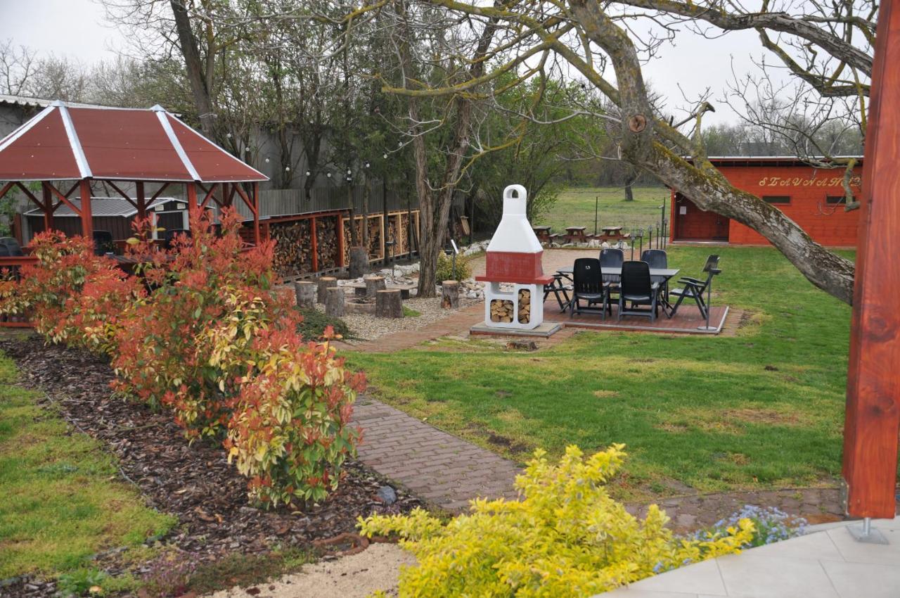 Apostag Casa Napsugar Panzio Bed & Breakfast エクステリア 写真